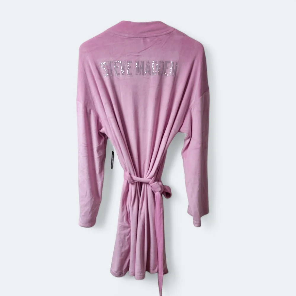Steve Madden Pink Cozy Robe with Long Sleeves | Size: L/XL - Picture 2 of 7